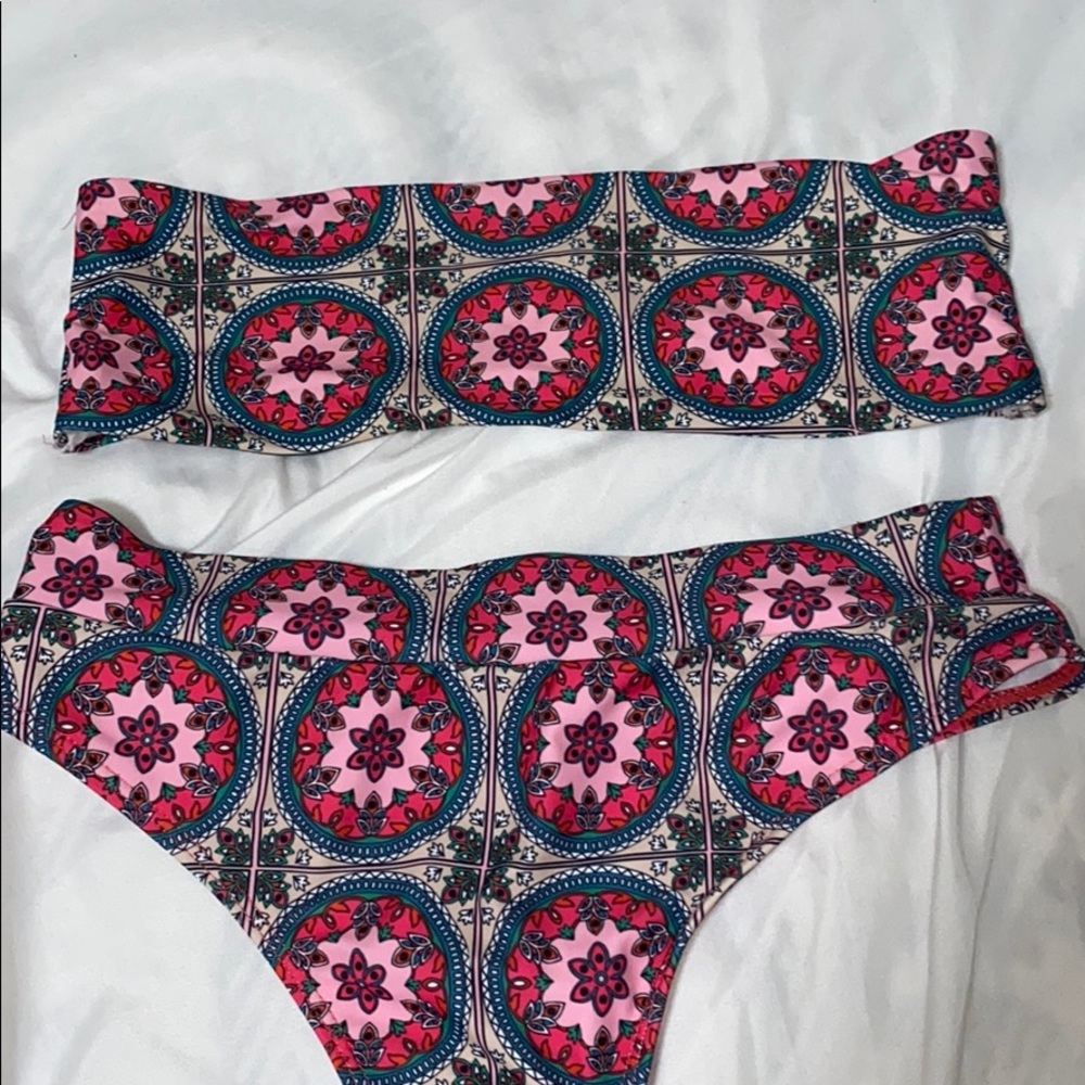 MISSGUIDED 2 PIECE BIKINI